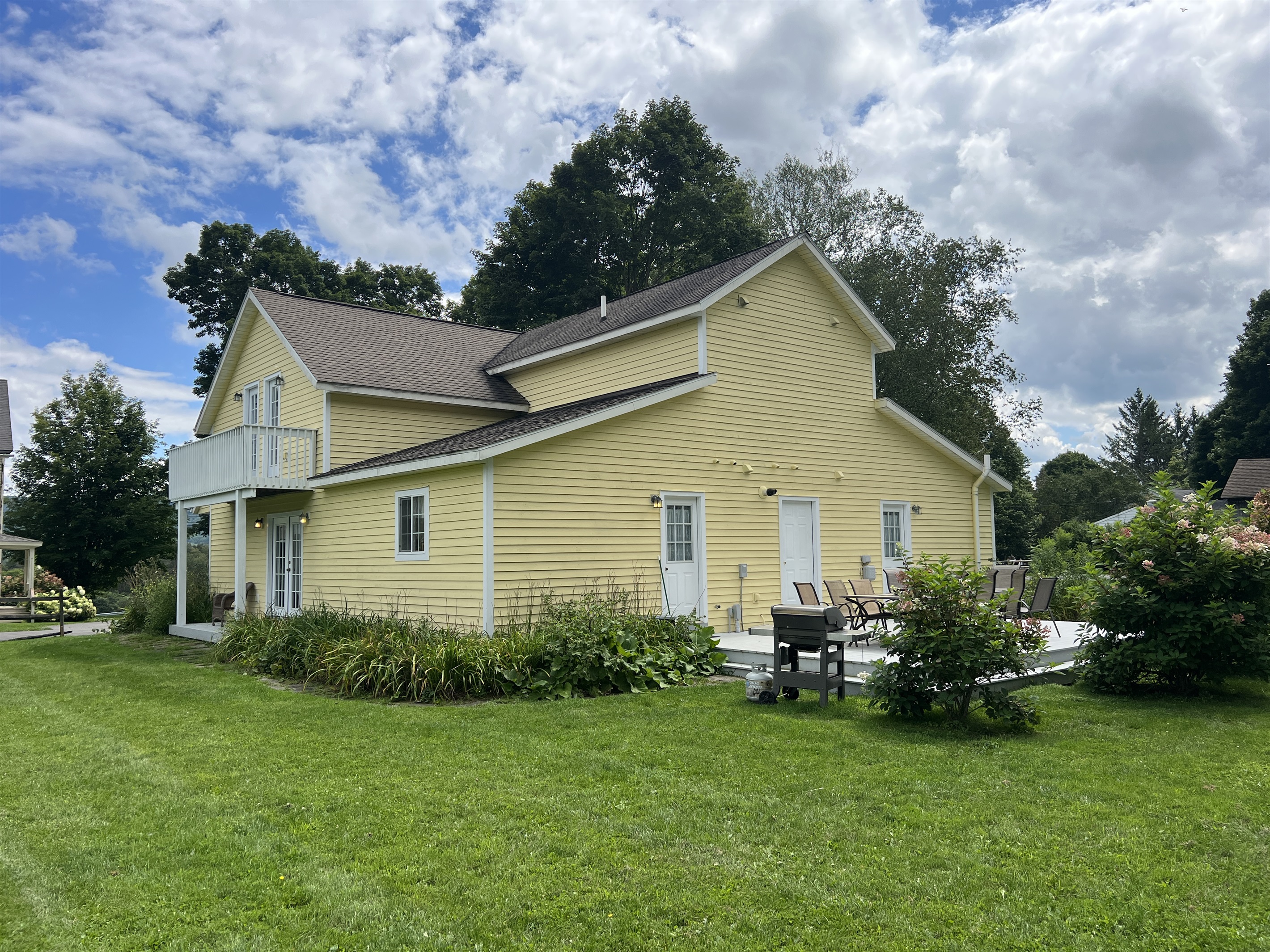 The Federal House Apartments rear elevation.