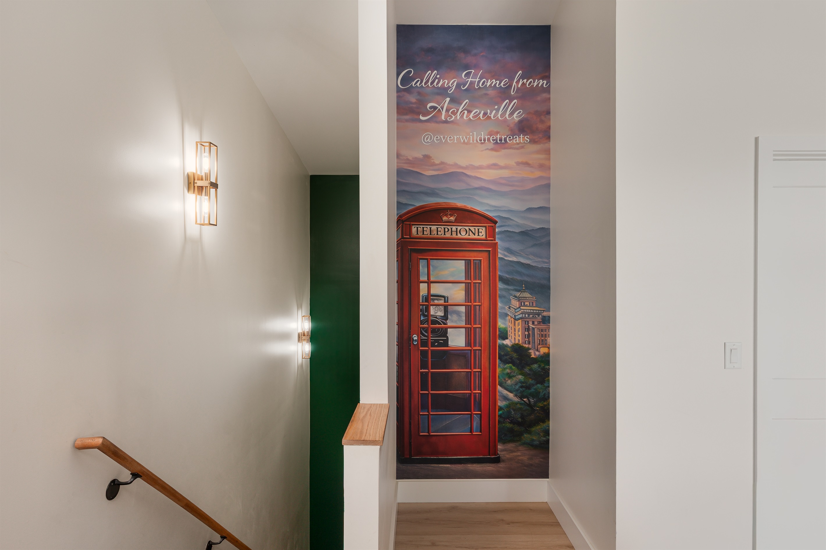{Thoughtful Design Details}
Every corner of Summit House is layered with playful design moments and boutique-hotel character. Discover unexpected details that make the home feel immersive, memorable, and anything but ordinary.