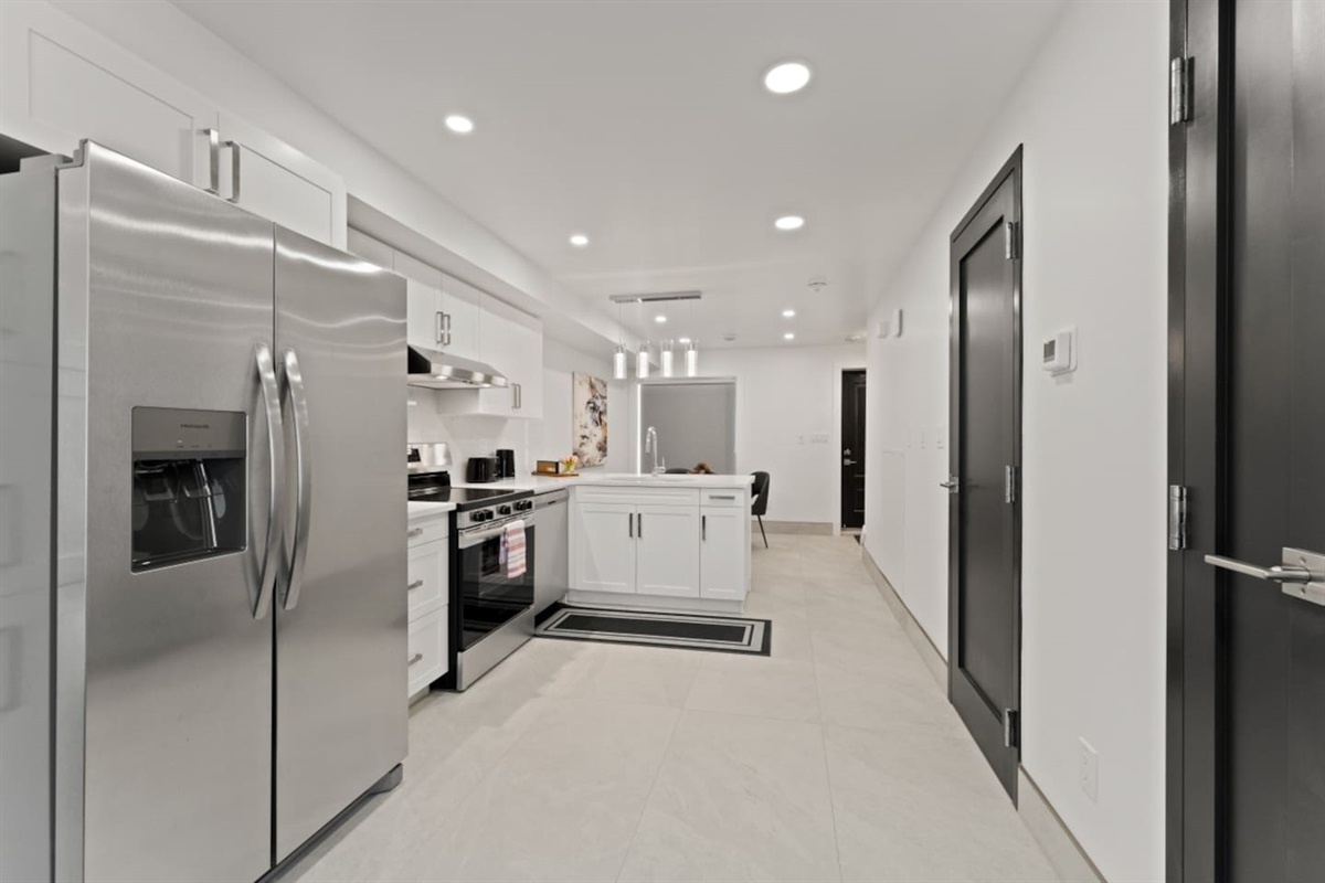 Modern layout maximizes efficiency and style.