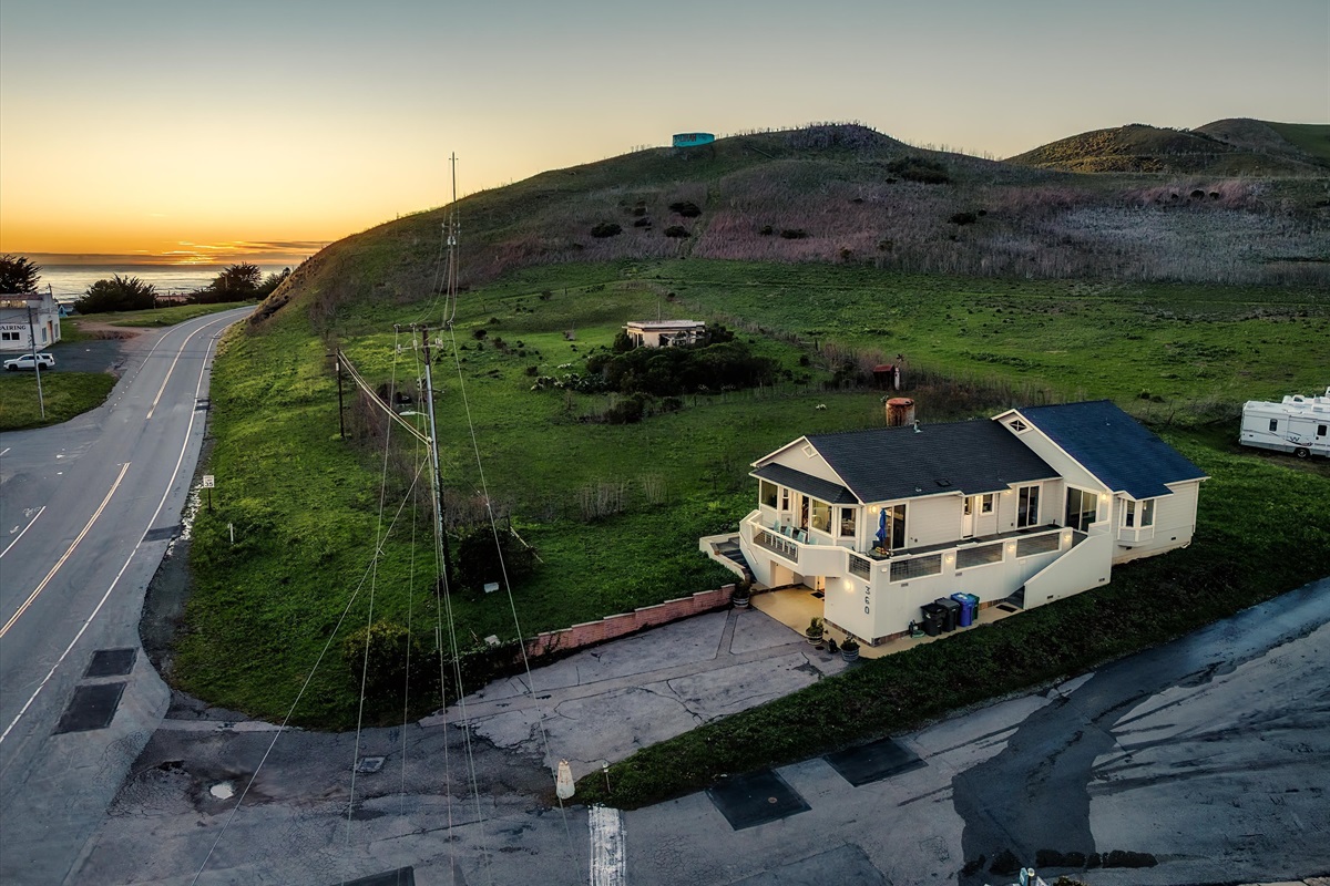So much room to spread out and enjoy the sunset
