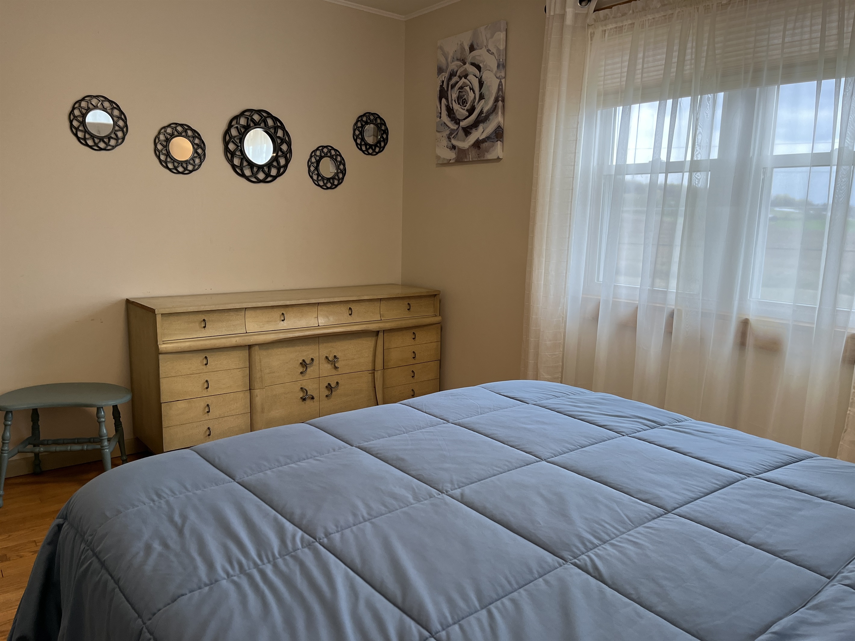Queen bedroom 2 on the main level.