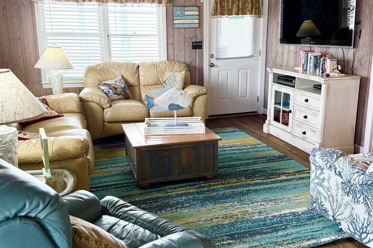 Upstairs Living Area