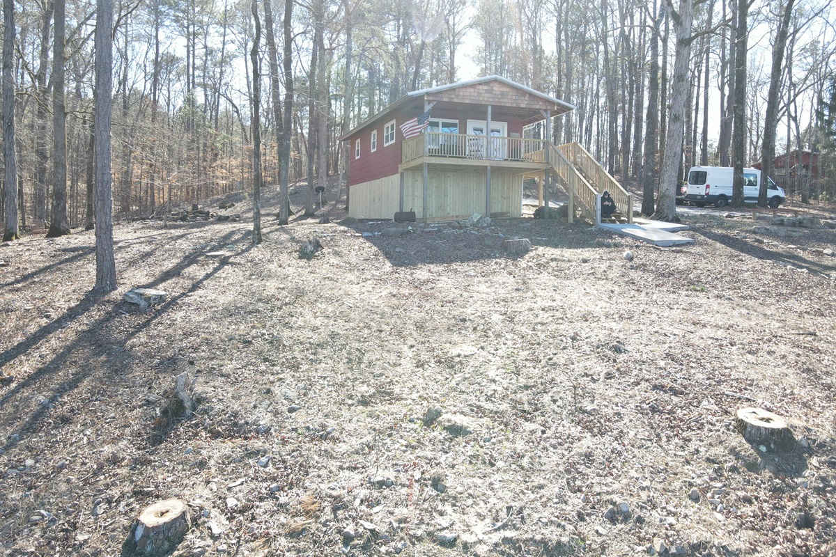 The Red Cabin at Lay Lake Seitz Properties LLC
