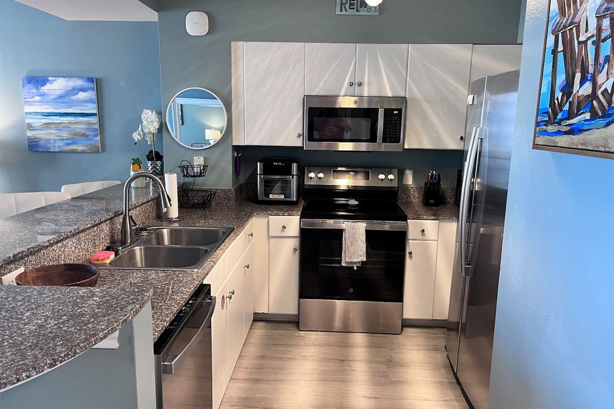 Fully equipped kitchen