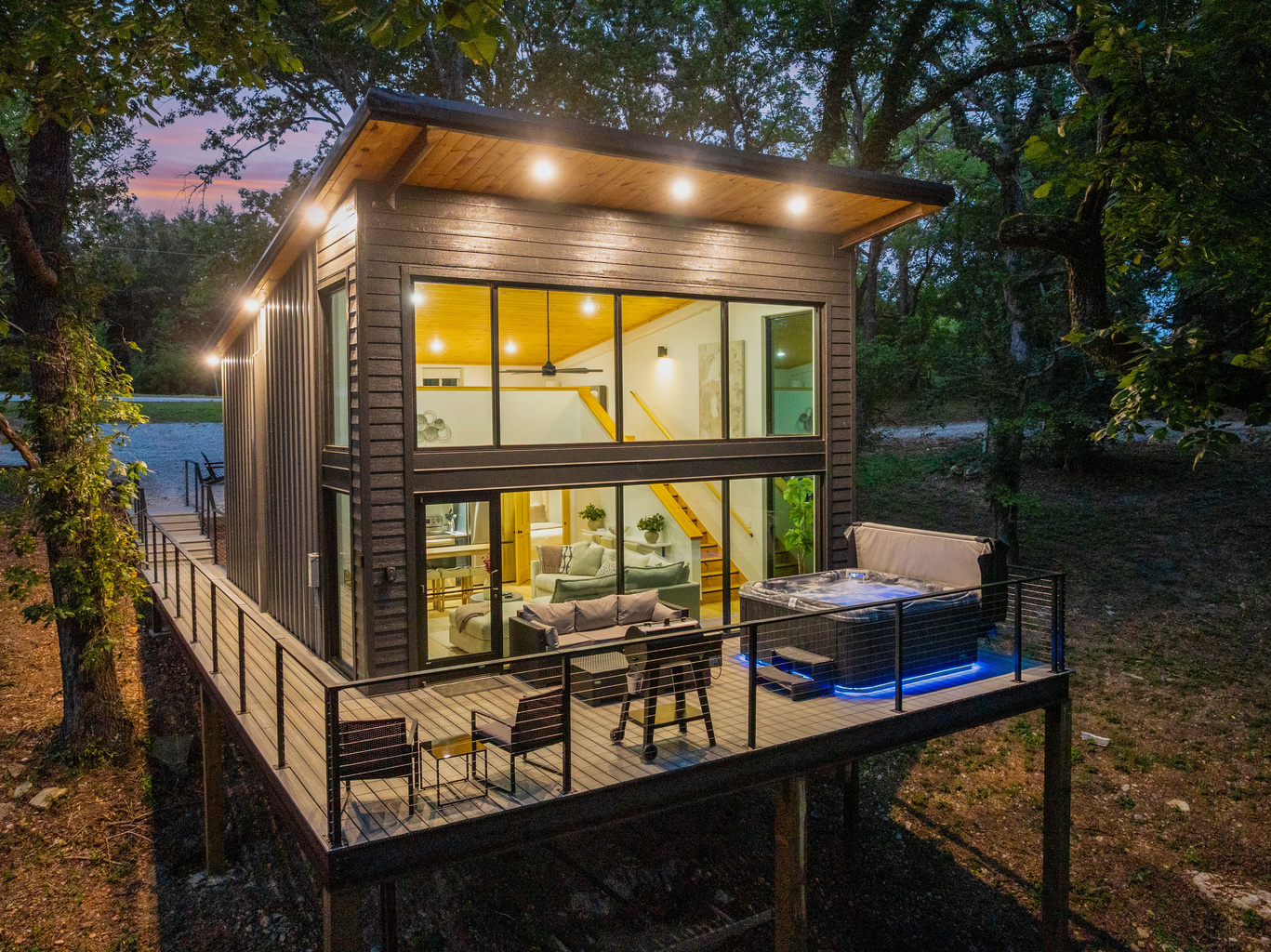 Echo Modern Buffalo River Cabin