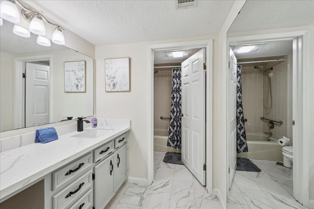 MASTER BATHROOM 1
