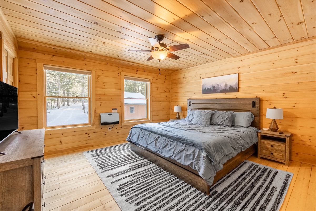 3rd Bedroom with King bed, Roku TV, closet and dresser