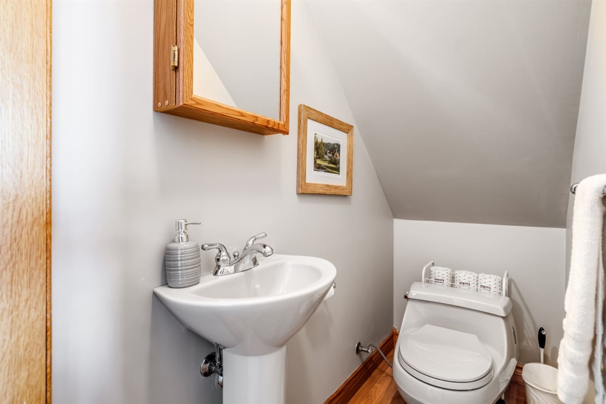 Master Bedroom ensuite Half Bath