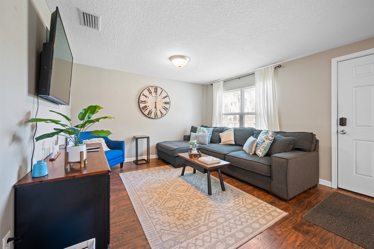 Living Room | Free Wifi | Smart TV