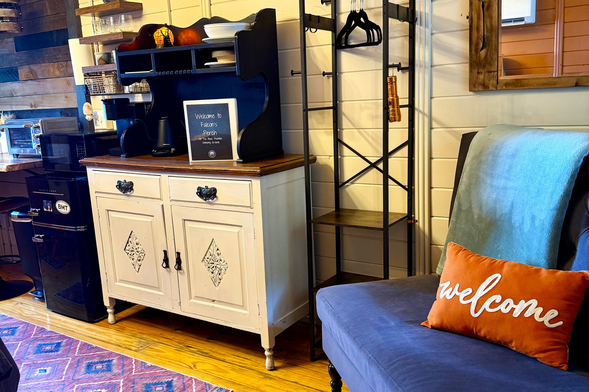 Just added additional furnishing 