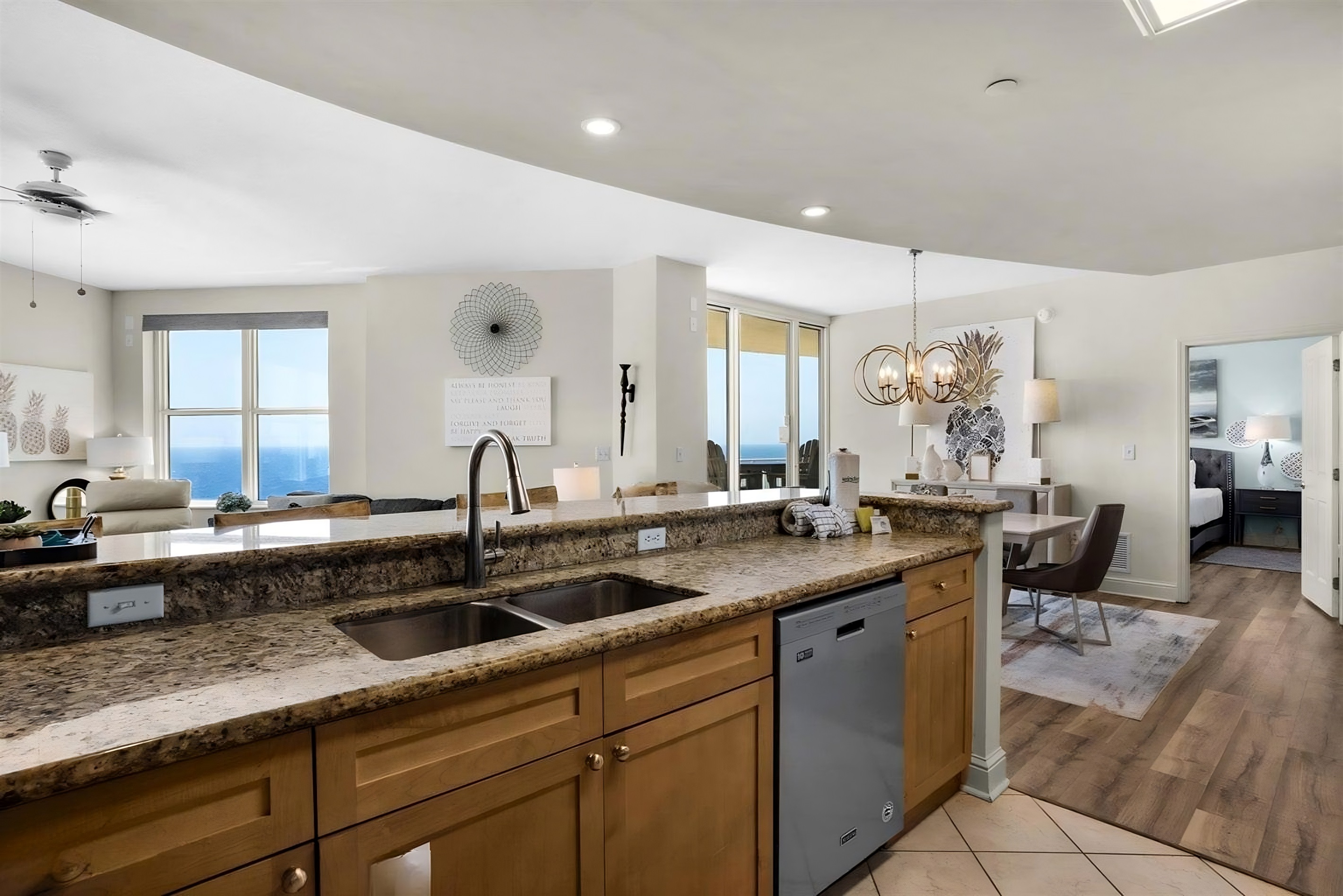 Gulf-Front Dining Kitchen