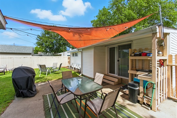 The Huddle & Hangout - 3 Bedroom House Close to ND, photo 28