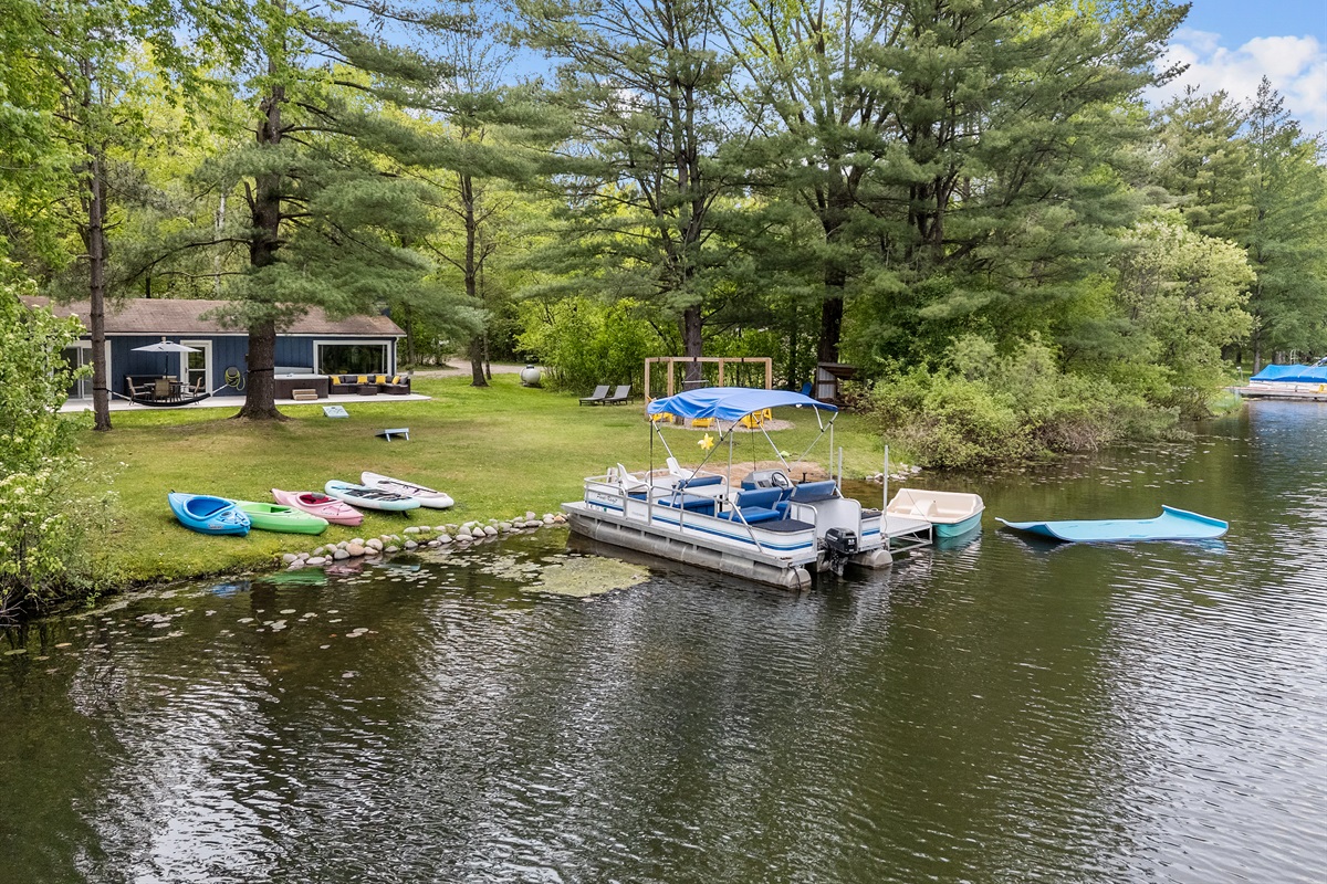 Get out on the water and make the most of lake life with our collection of complimentary water toys.