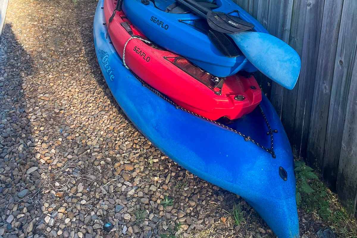 Summers Green View Retreat in Logan Reserve includes one adult kayak and two kids kayaks, adding a lake-side extra to the stay.