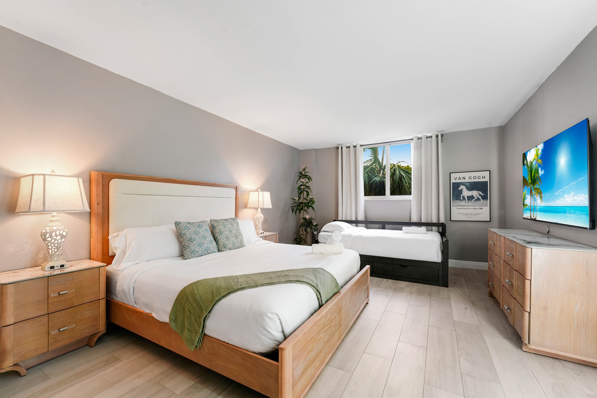 King Master Bedroom