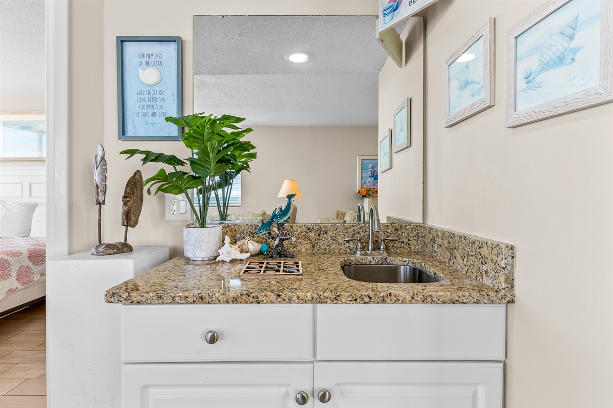 Beautifully Decorated Unit