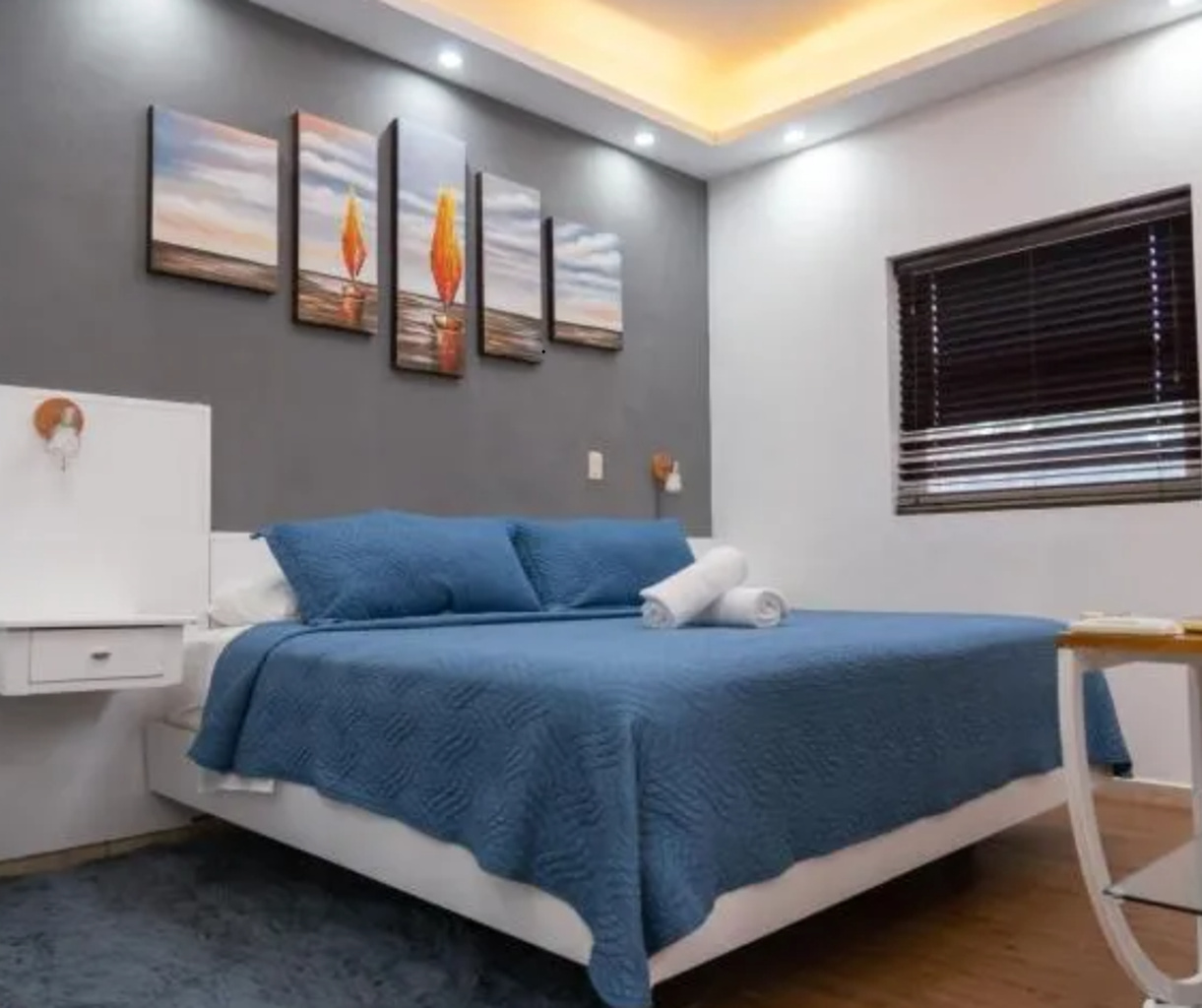 Queen Bed