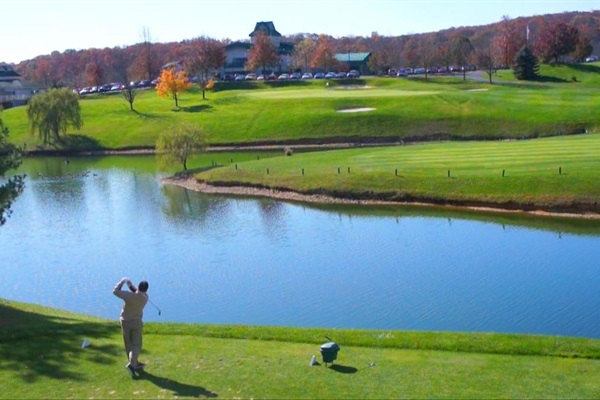 Massanutten Golf Course. 3-4min drive from the house! Check with the pro shop for available tee times. 