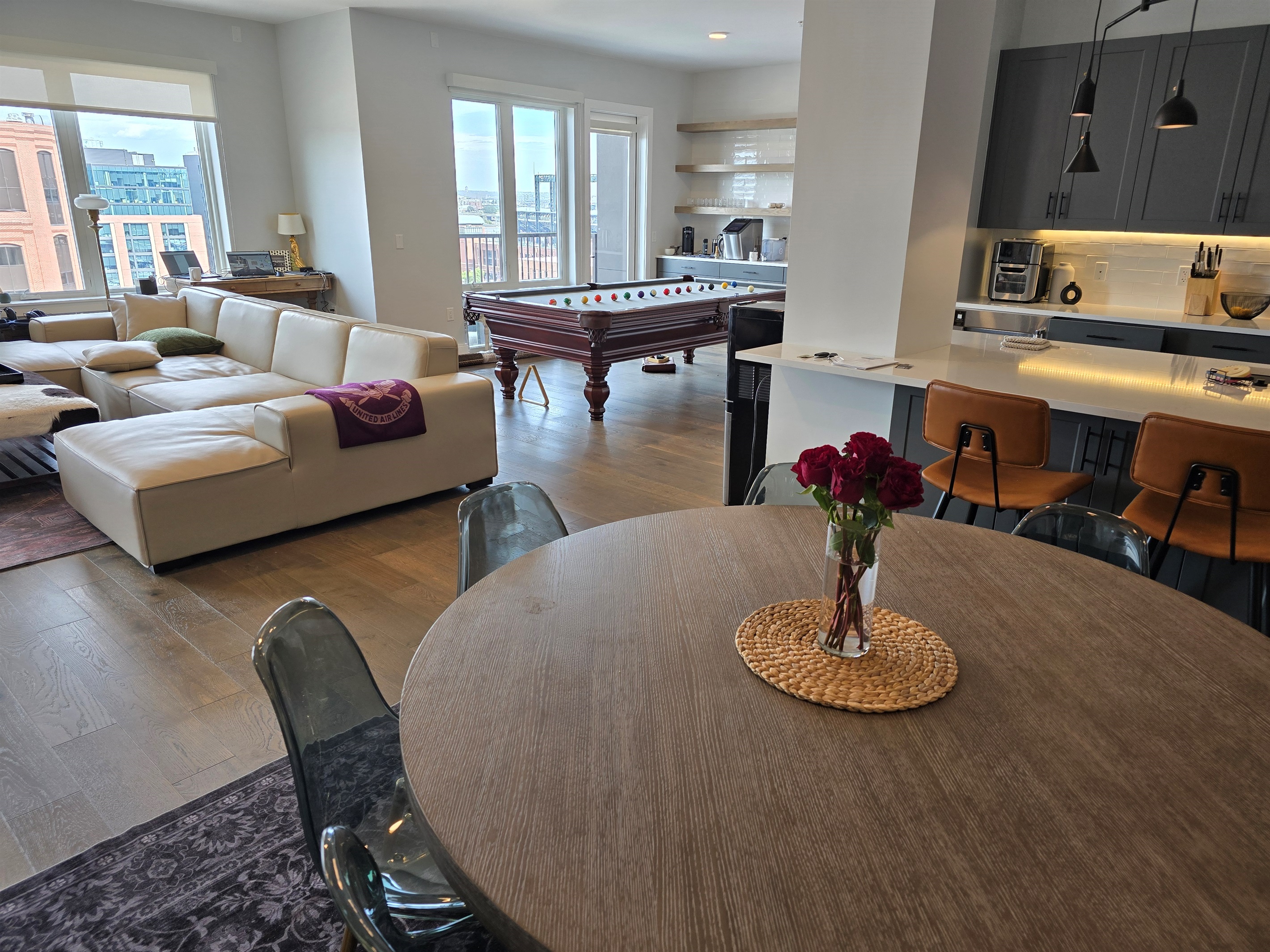 Open floor plan has everything connected