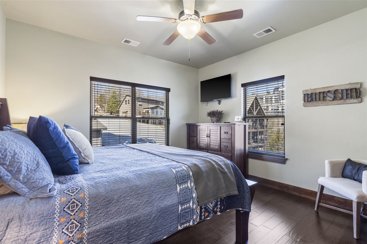 Upper level King Bedroom #3 w/ ensuite bath