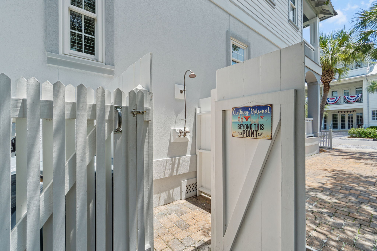 Outdoor shower with hot & cold water