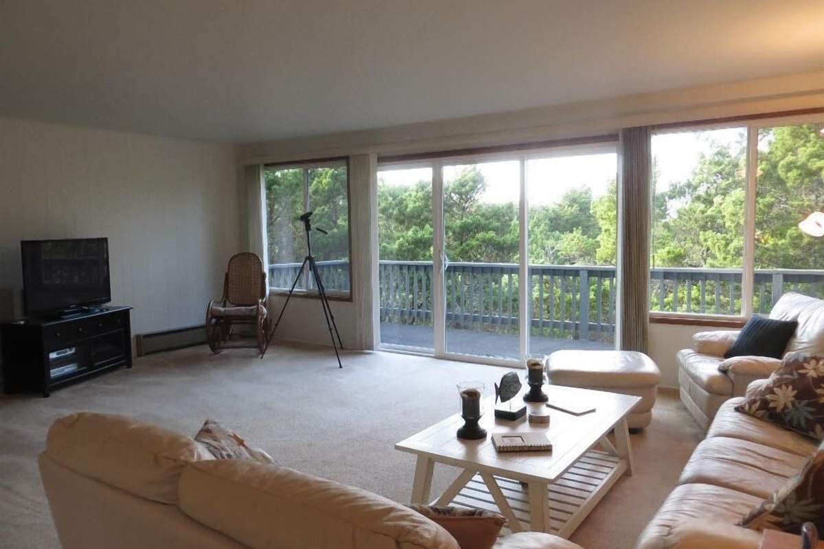 Living area North Deck