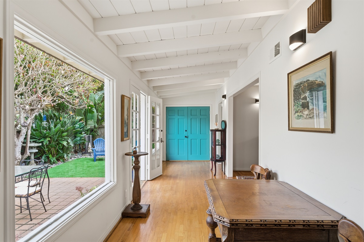 Hallway where you enter the house
