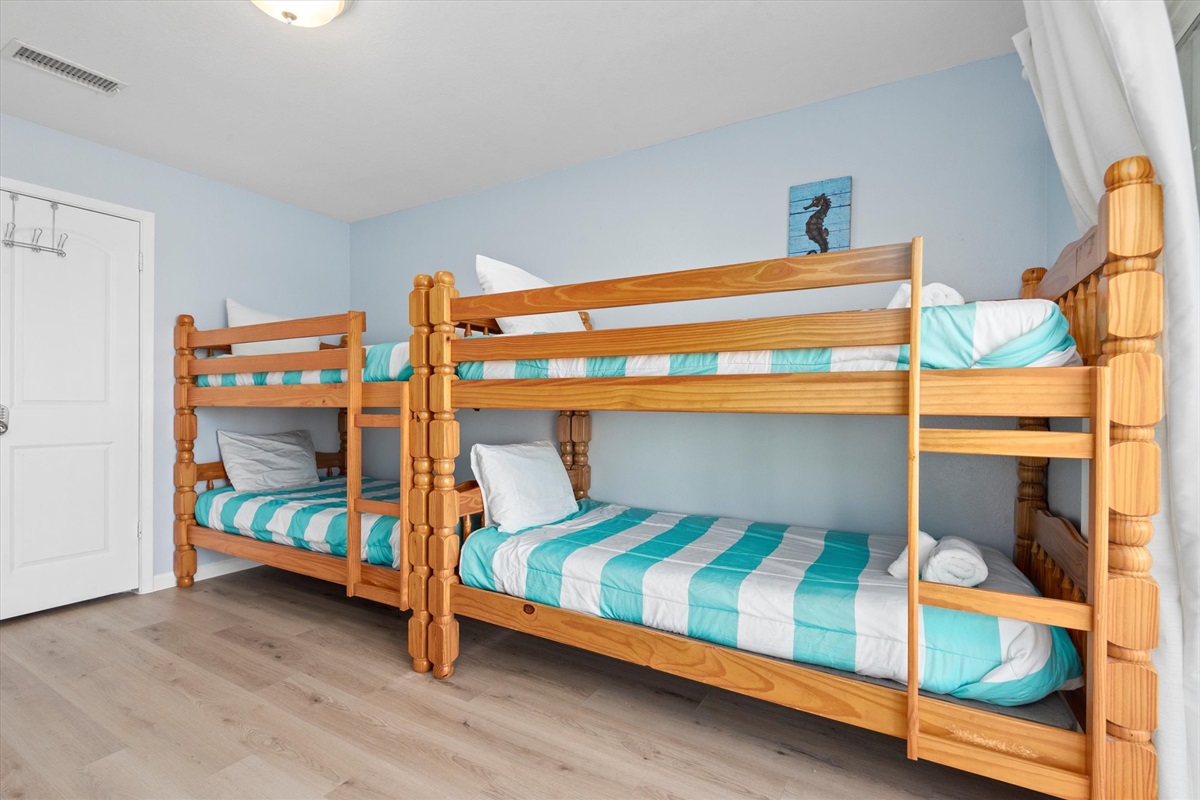 d561a953f97a44048fa040a9ae14b665 Large | Beachhouse | Texas | TX | Vacation Homes | Galveston | Crystal Beach | Kokomo | Breezy Days | Beachfront Elegance | Sunrise Serenity | Southern Sands Property Management, LLC