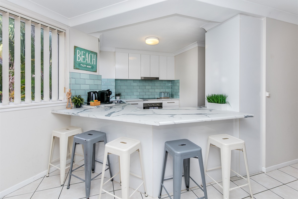 Breakfast bar