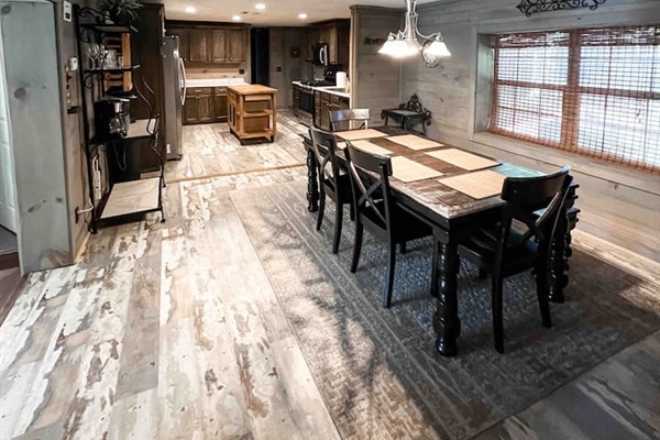 Kitchen and dining room 1 