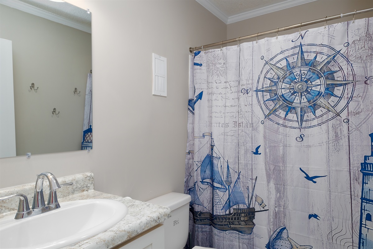 Full tub in 2nd bathroom