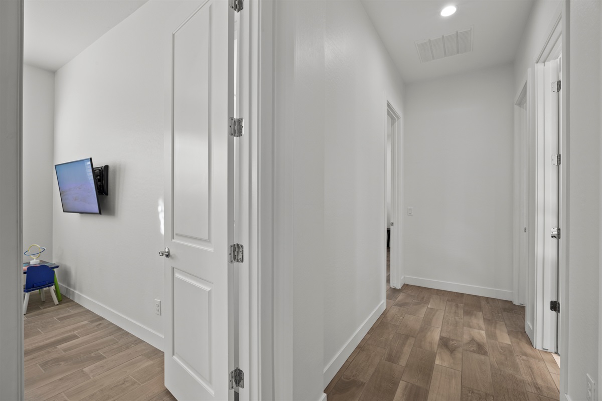 The Grand Peoria Estate – 5BR / 4.5BA Luxury + Casita — Modern Home | Sleeps 10 | Family Escape w/ Casita, Peoria, Arizona — photo 30