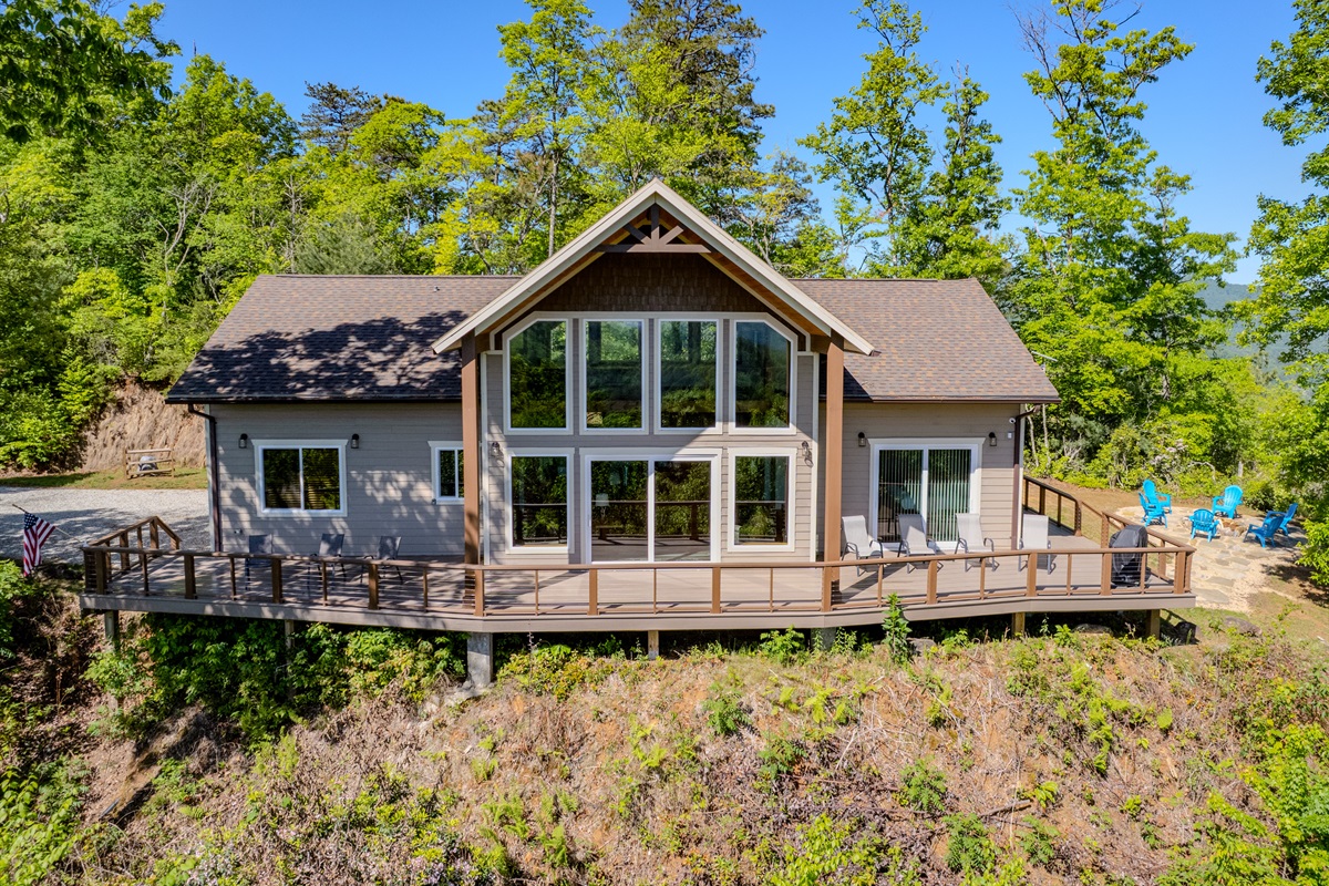Front View of the Cabin