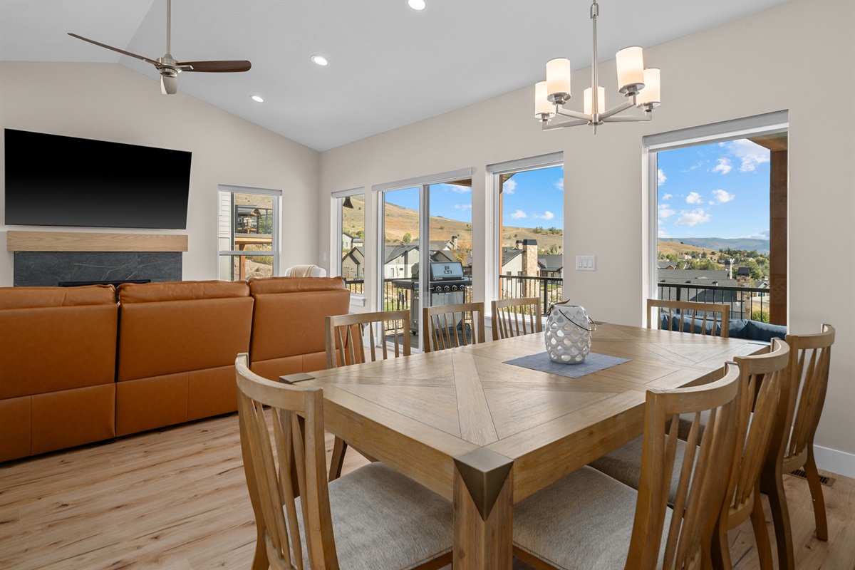 Gather around the table for 8 and enjoy meals with a scenic backdrop.