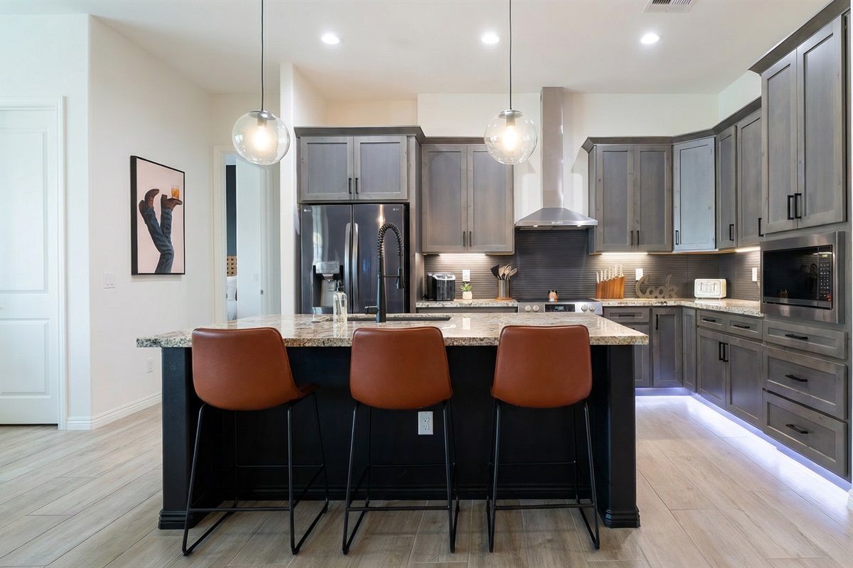 Kitchen island with barstools.