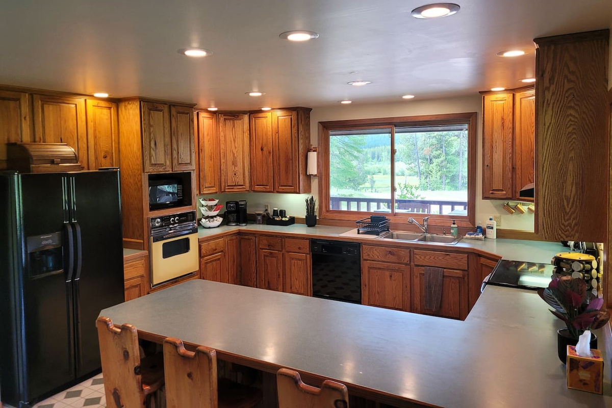 Spacious kitchen outfitted with cookware