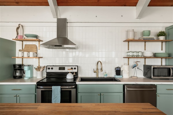 Fully stocked kitchen 