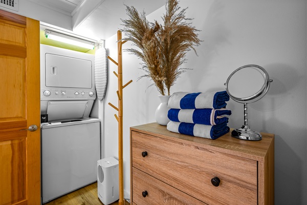 Main Bedroom | Washer/Dryer | Pool Towels