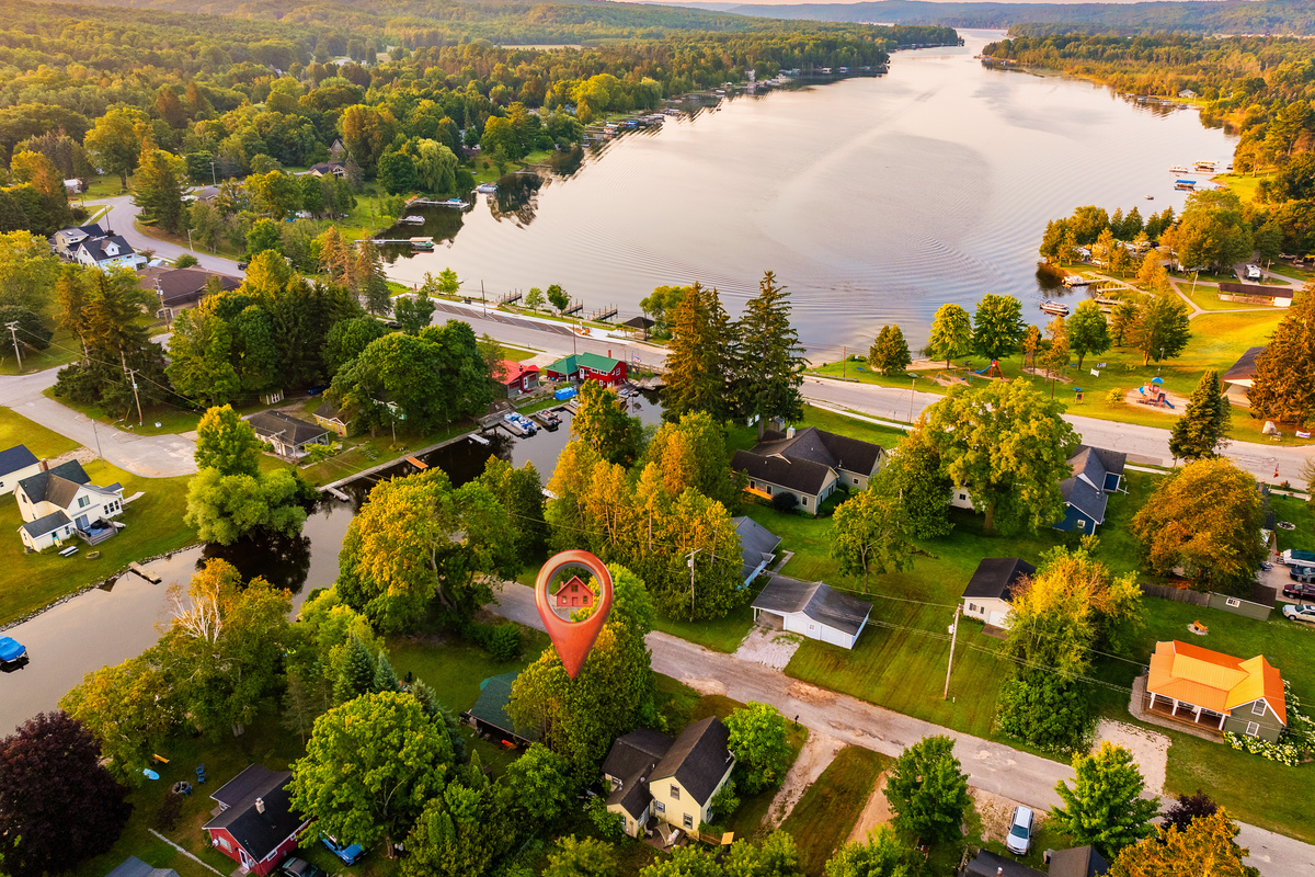 Peaceful, private setting surrounded by beautiful water