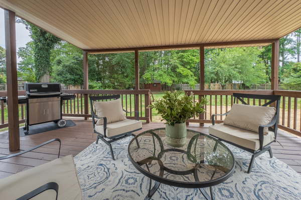 Rear covered porch