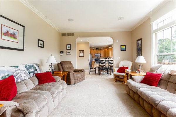 The Domer Den-3BR/3.5BA Home 1.5mi to ND Campus, photo 11