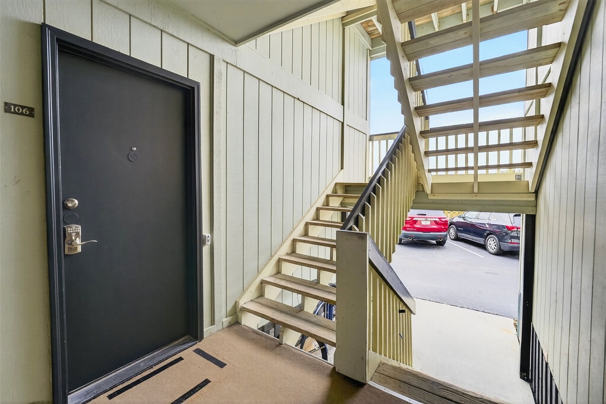 Entrance | Beach Break | IOP Escapes Vacation Rentals | 1400 Ocean Blvd 106B, Isle of Palms SC