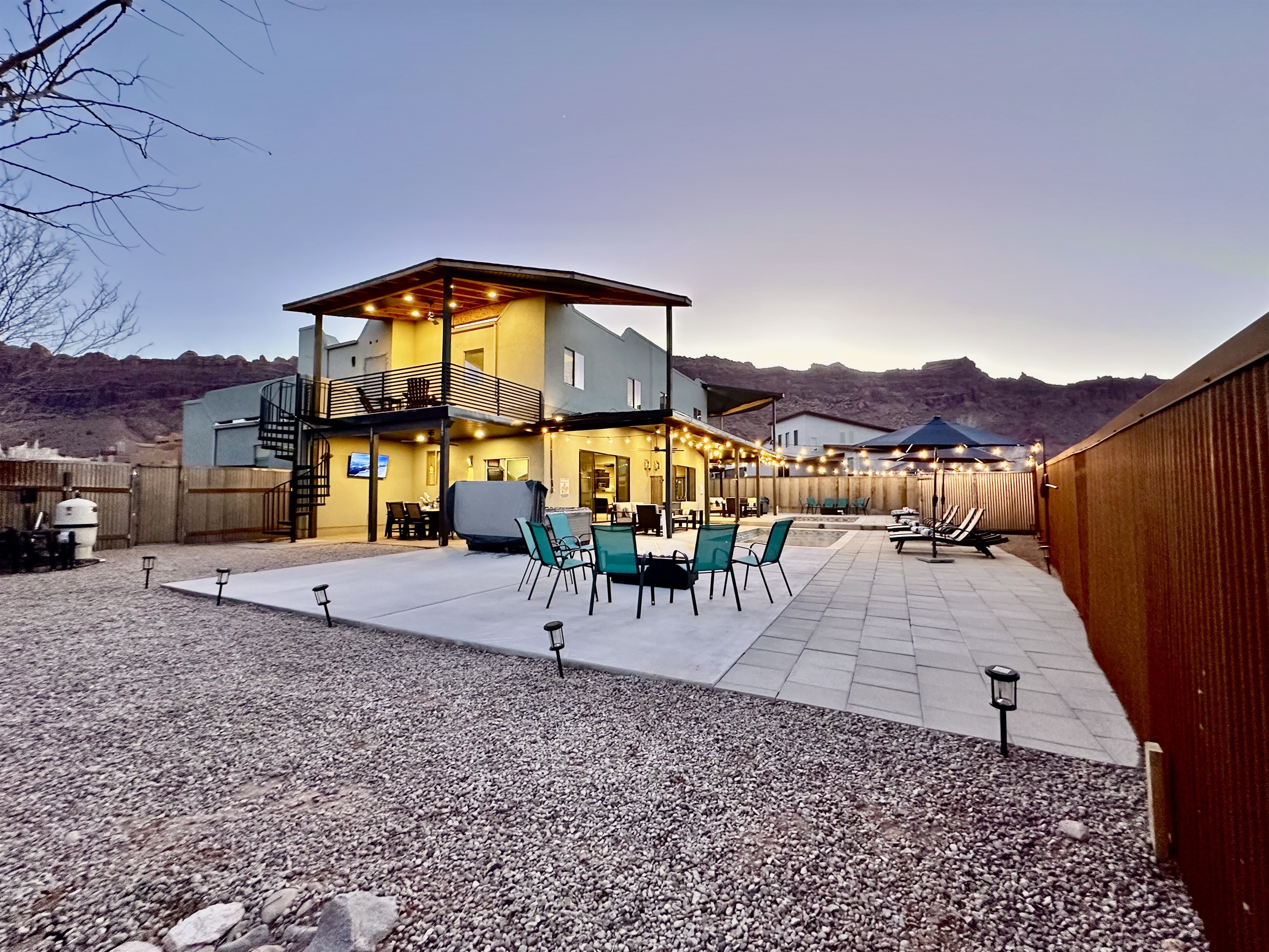 Large Back yard for Gatherings