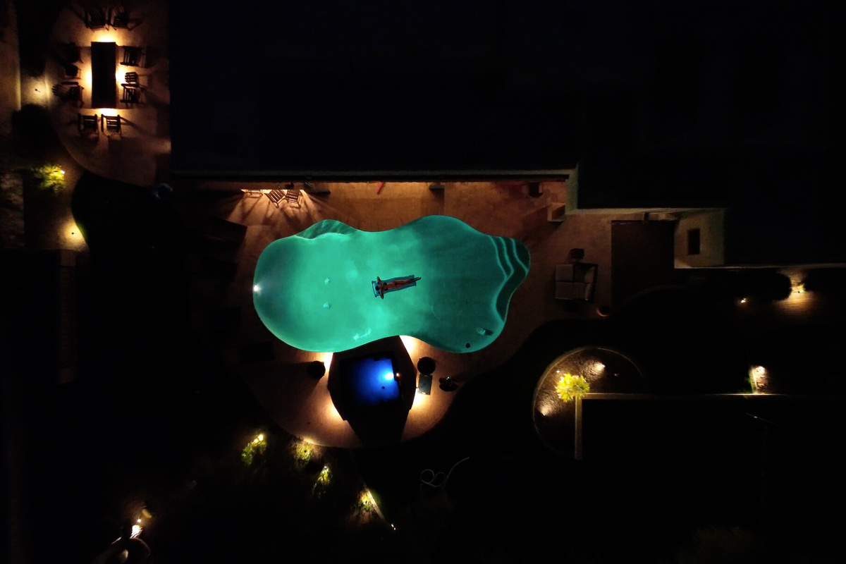Twilight Pool & Fire Features