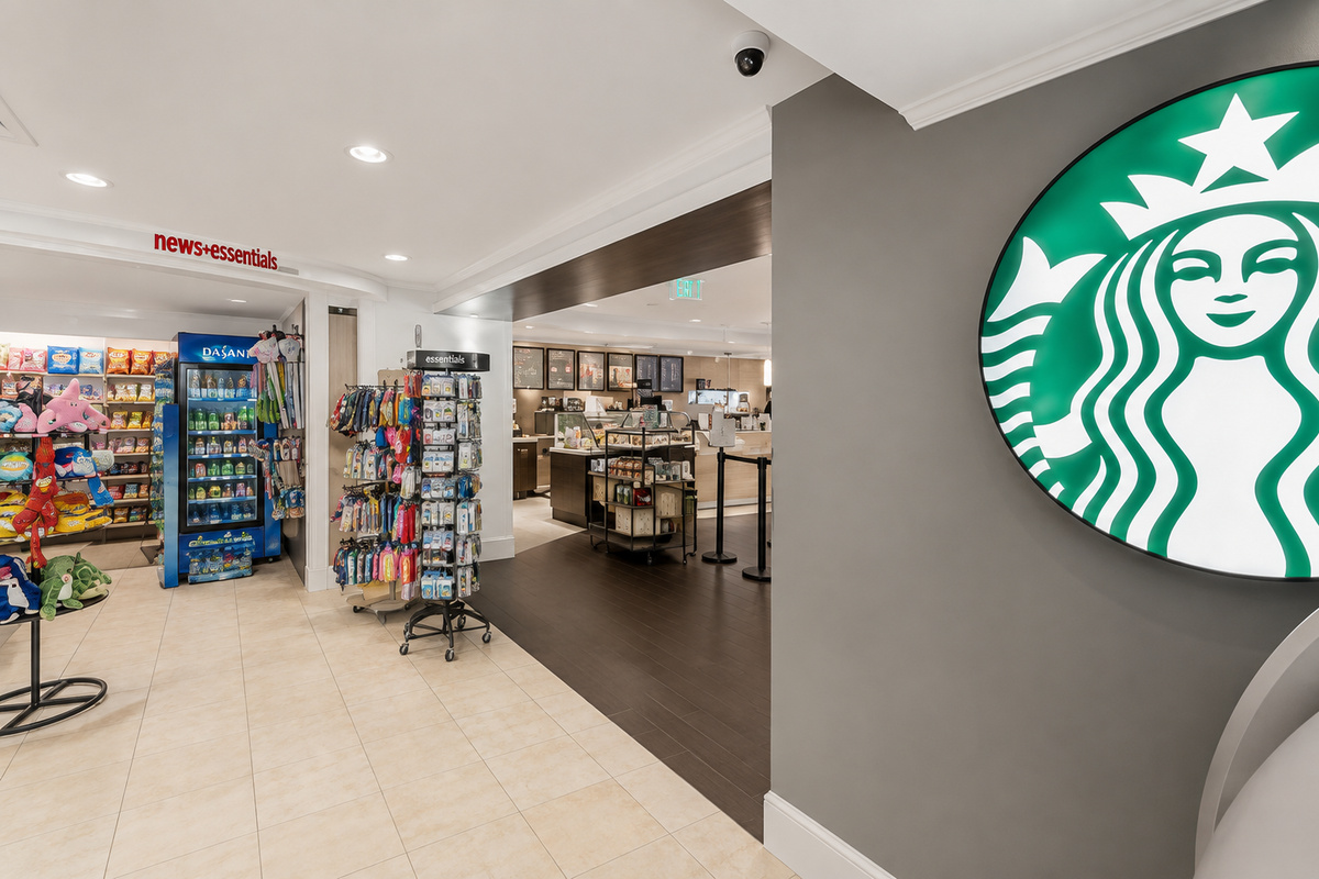 Emerald Beach Resort's Starbucks and gift shop on site!  Wake up, take the elevator down, and you can have your Starbucks to start your day!  No driving or Door Dash necessary!