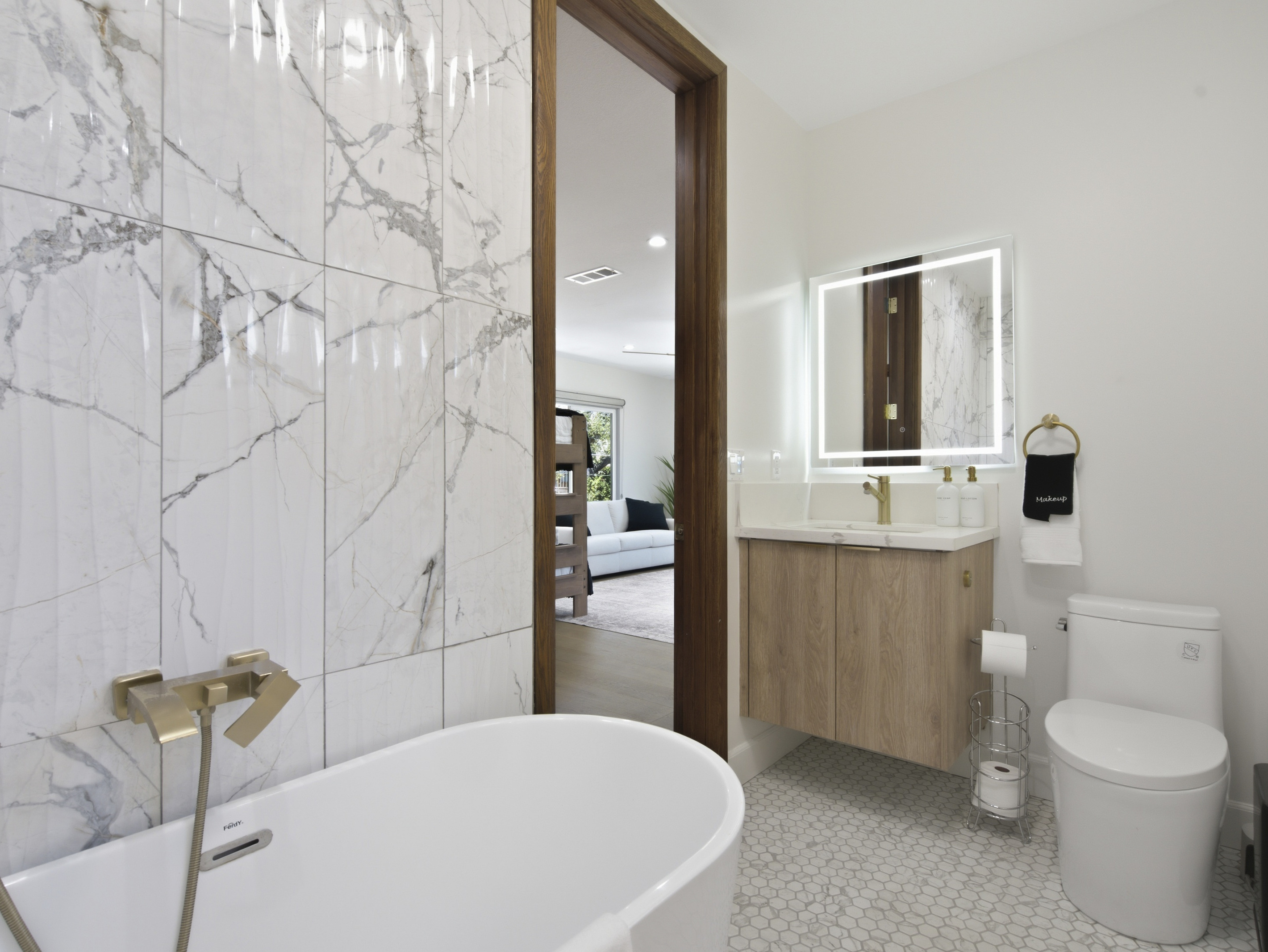 This bright and elegant bathroom is the perfect place to get ready for another day of vacation