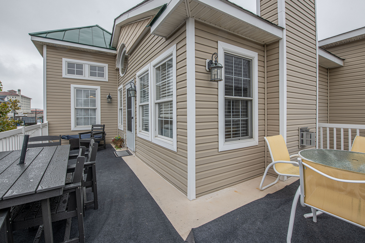 Private Outdoor Seating Area