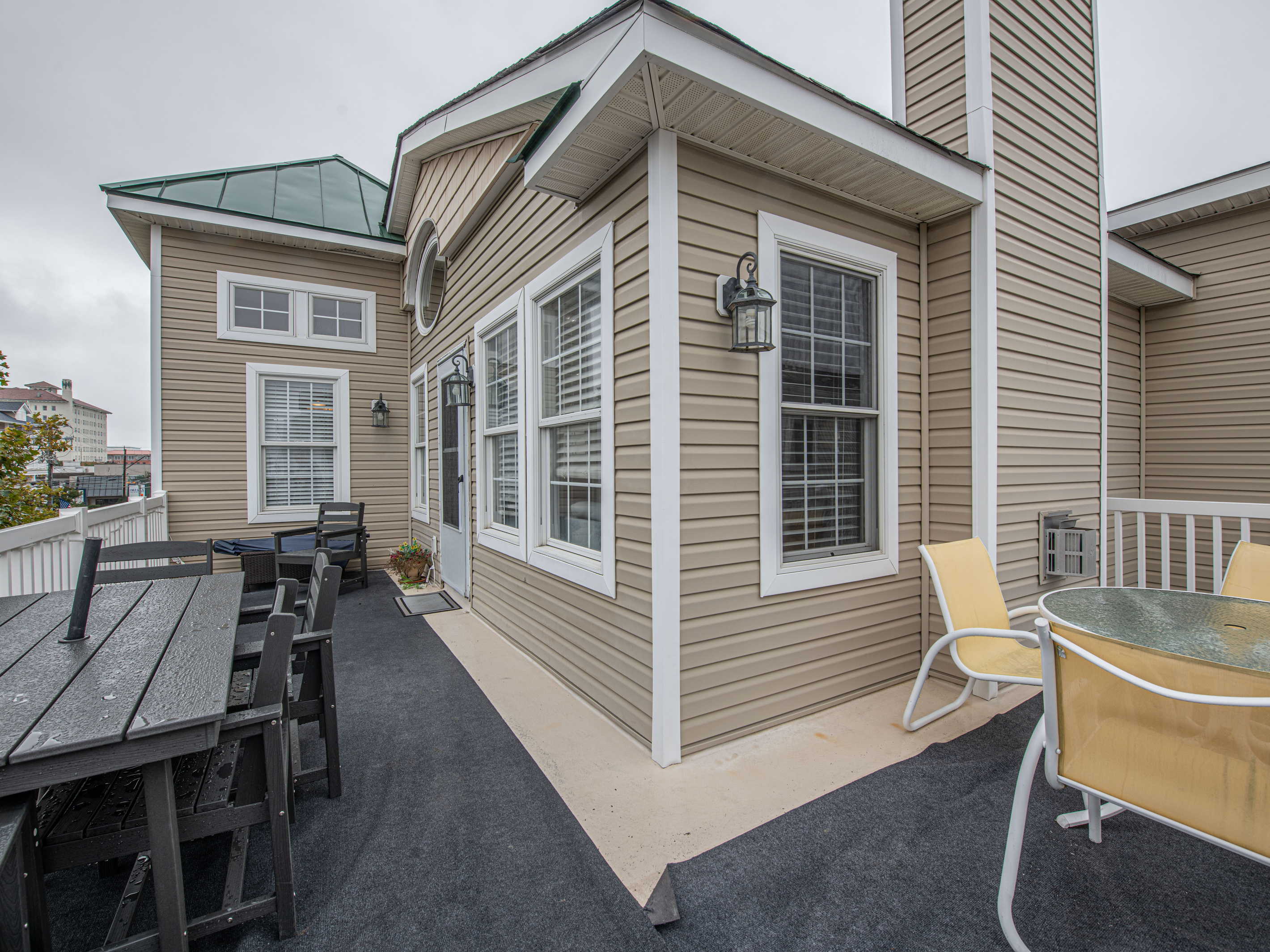 Private Outdoor Seating Area