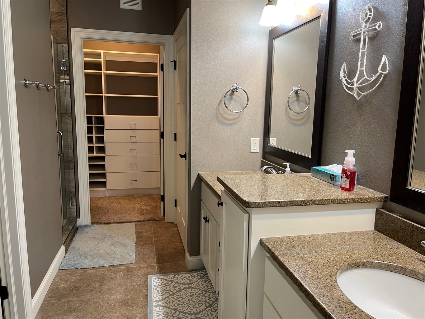 Master walk in closet