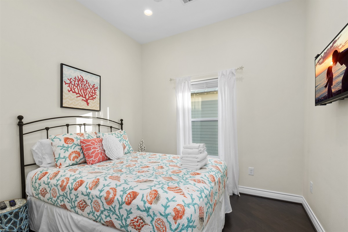 d63afbb485f74c10bc6a41d22f0667a3 Large | Beachhouse | Texas | TX | Vacation Homes | Galveston | Crystal Beach | Kokomo | Breezy Days | Beachfront Elegance | Sunrise Serenity | Southern Sands Property Management, LLC